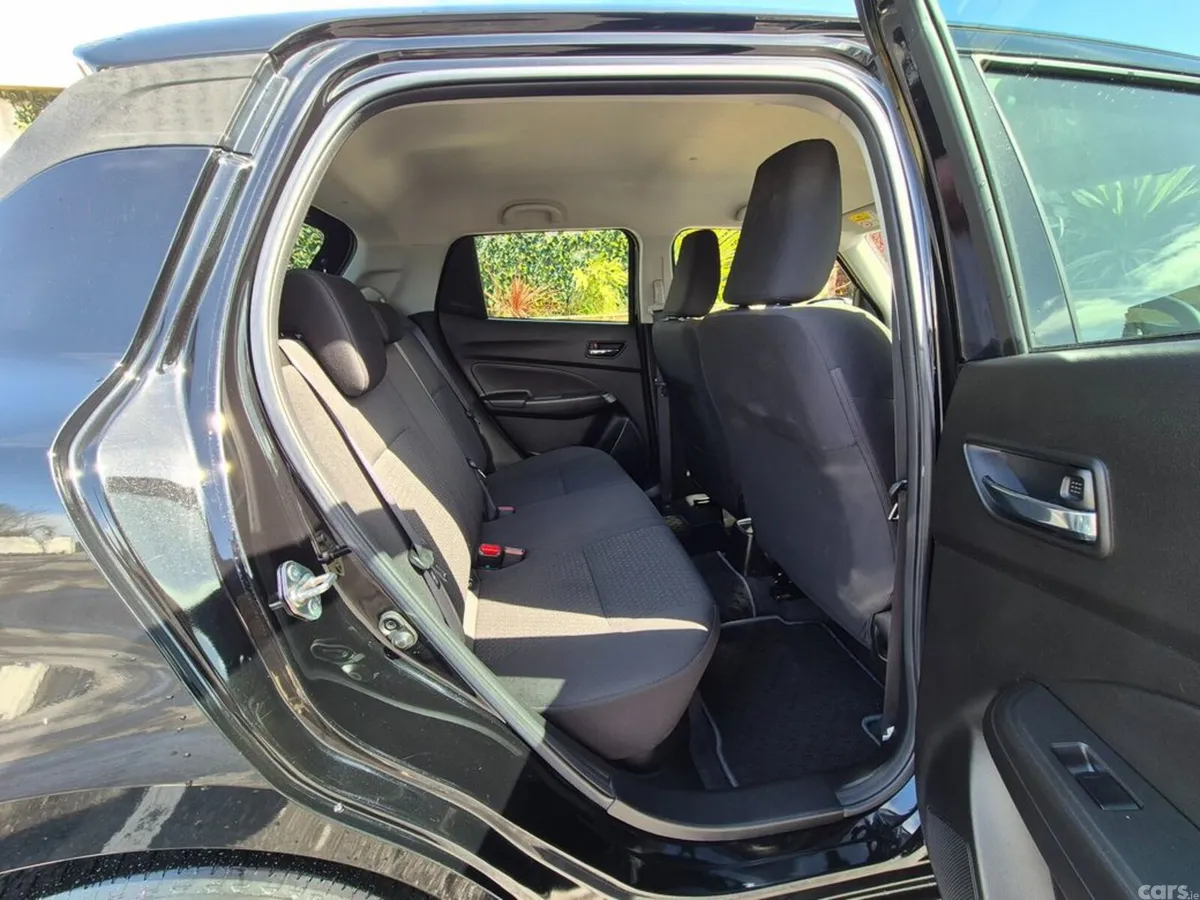 Suzuki Swift Hatchback, Petrol, 2023, Black