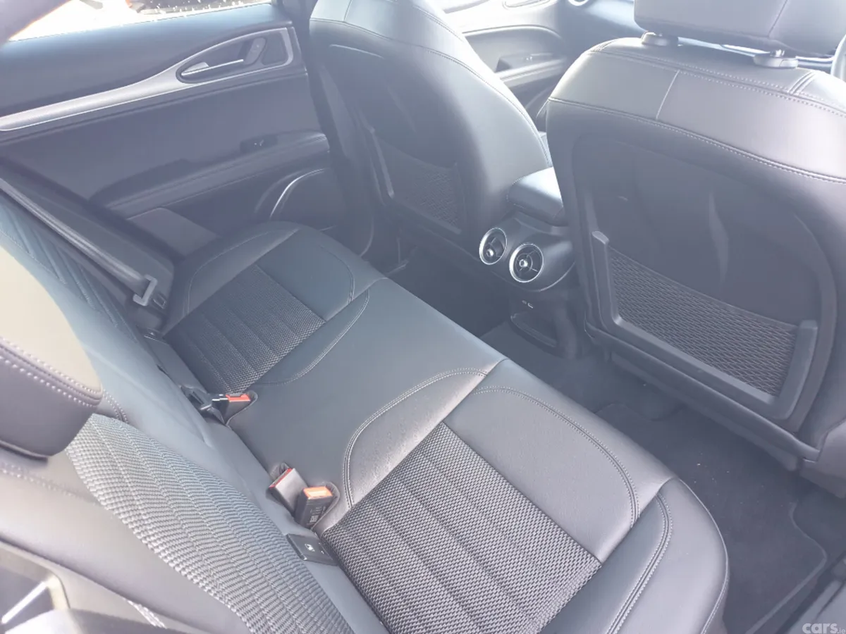 Alfa Romeo Stelvio SUV, Diesel, 2023, Red
