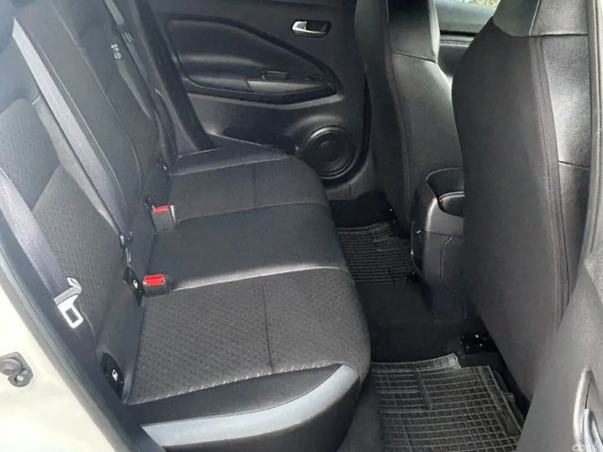 Nissan Juke MPV, Petrol, 2023, White