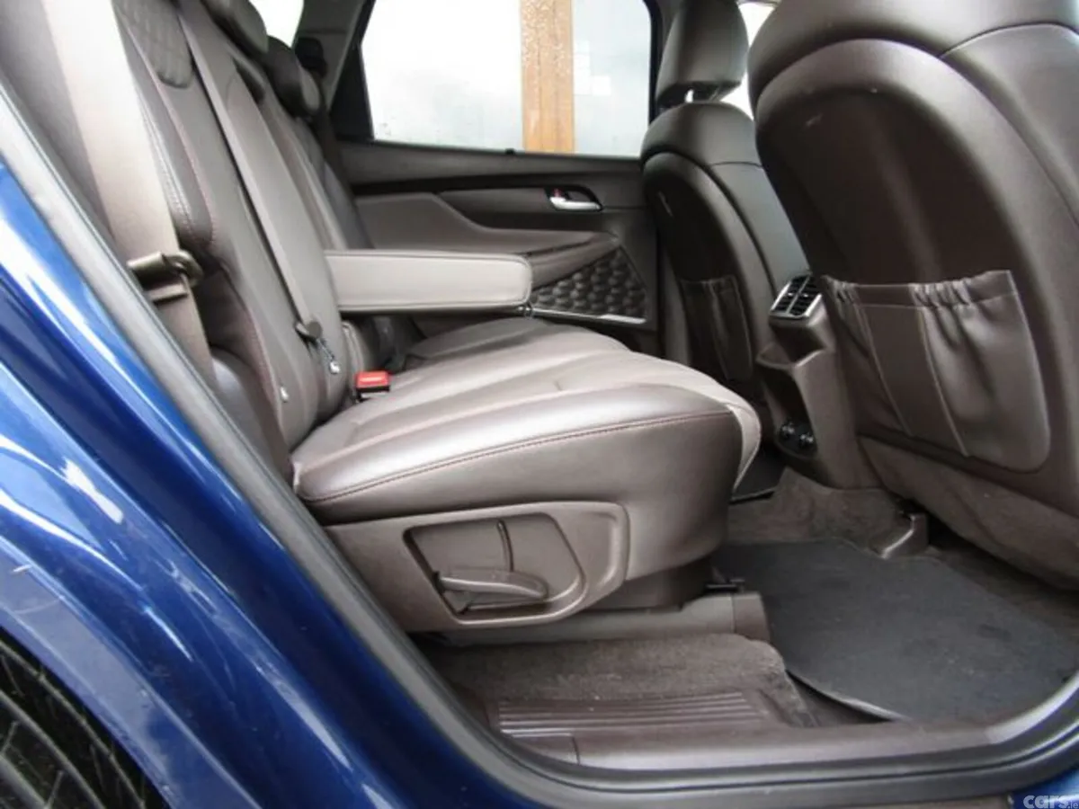Hyundai Santa Fe Estate, Diesel, 2019, Blue