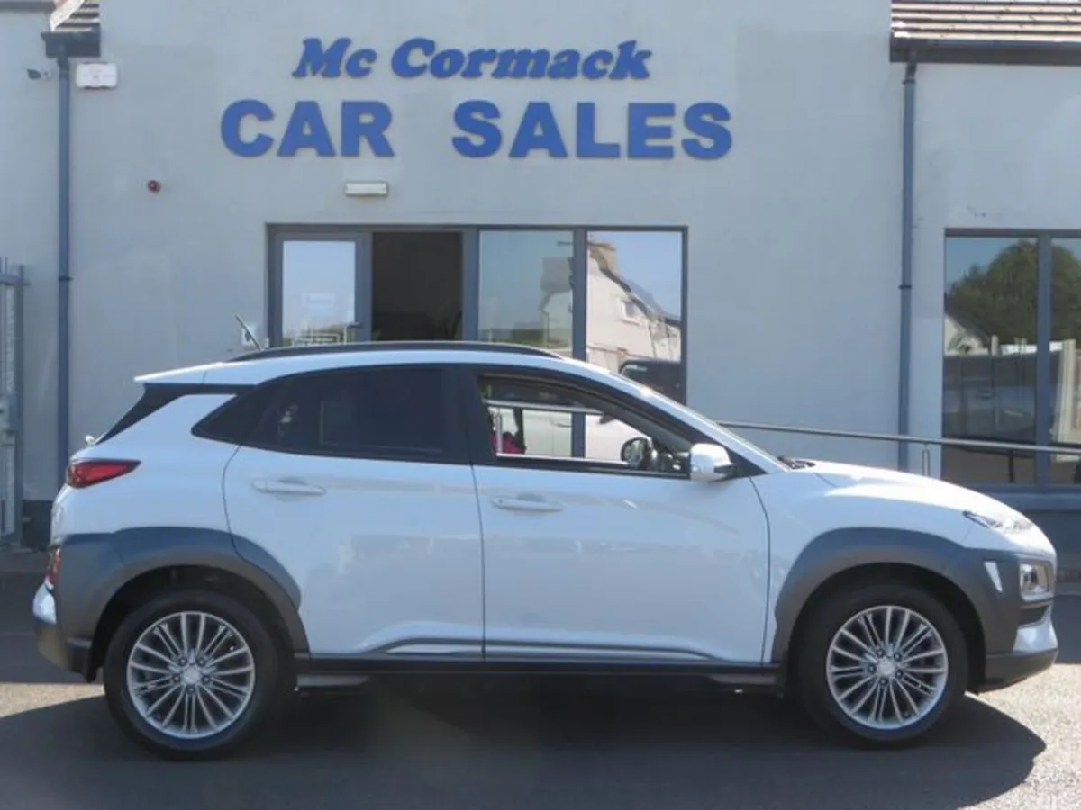 Hyundai KONA MPV, Diesel, 2020, White