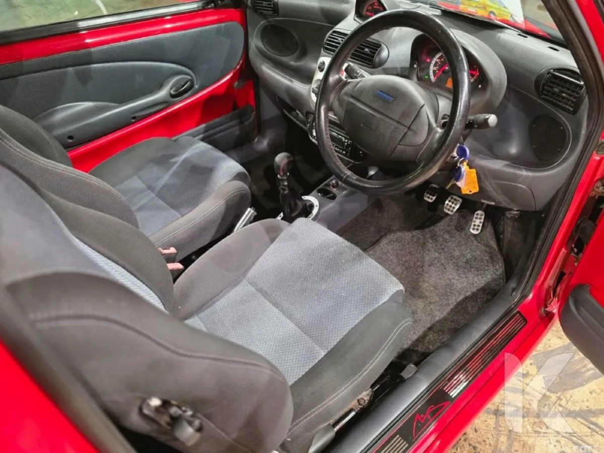 Fiat Seicento Hatchback, Petrol, 2001, Red