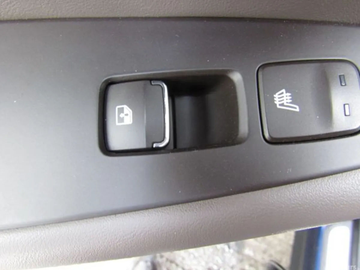 Hyundai Santa Fe Estate, Diesel, 2019, Blue