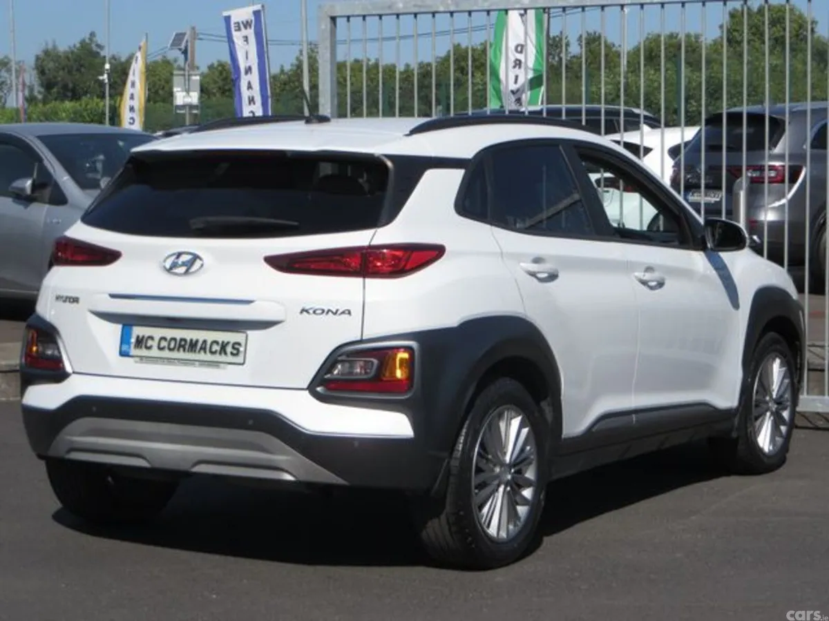 Hyundai KONA MPV, Diesel, 2020, White