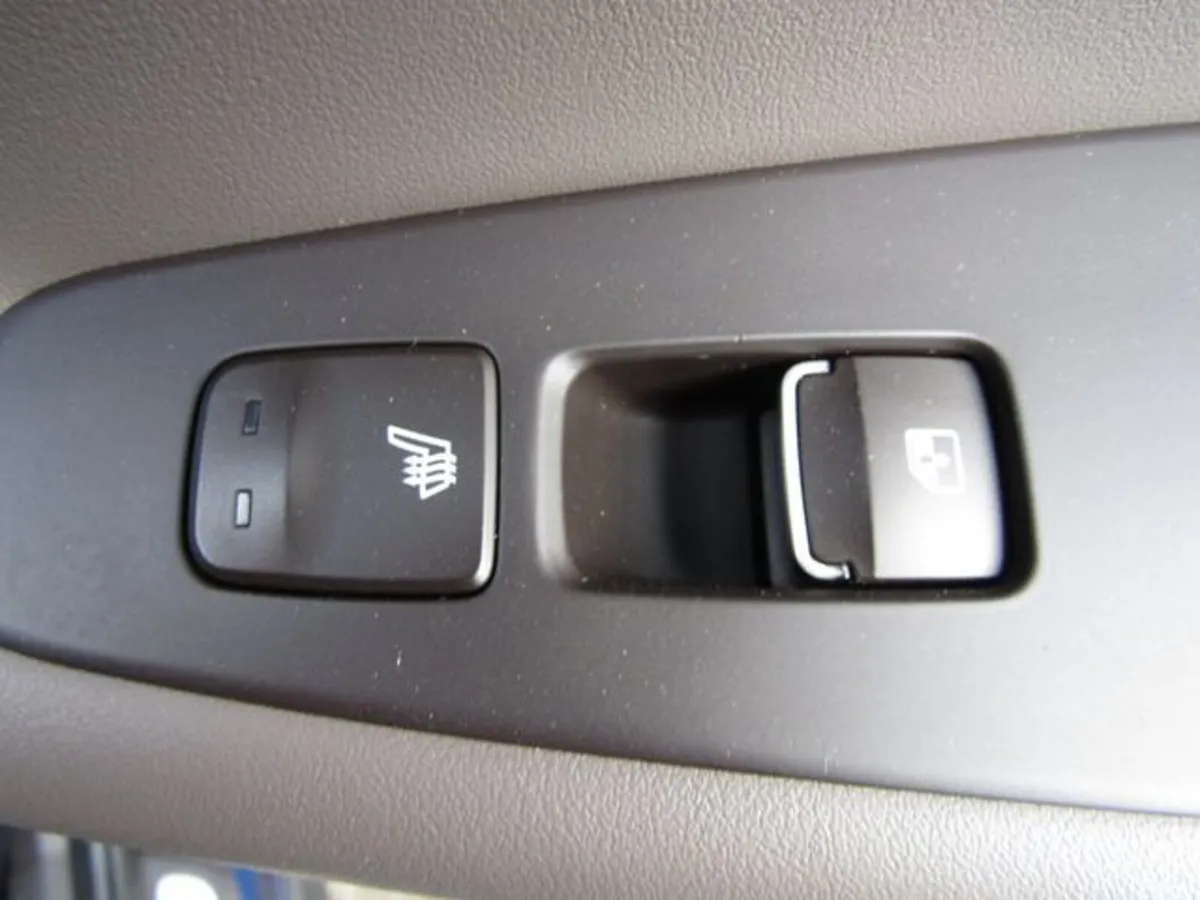 Hyundai Santa Fe Estate, Diesel, 2019, Blue