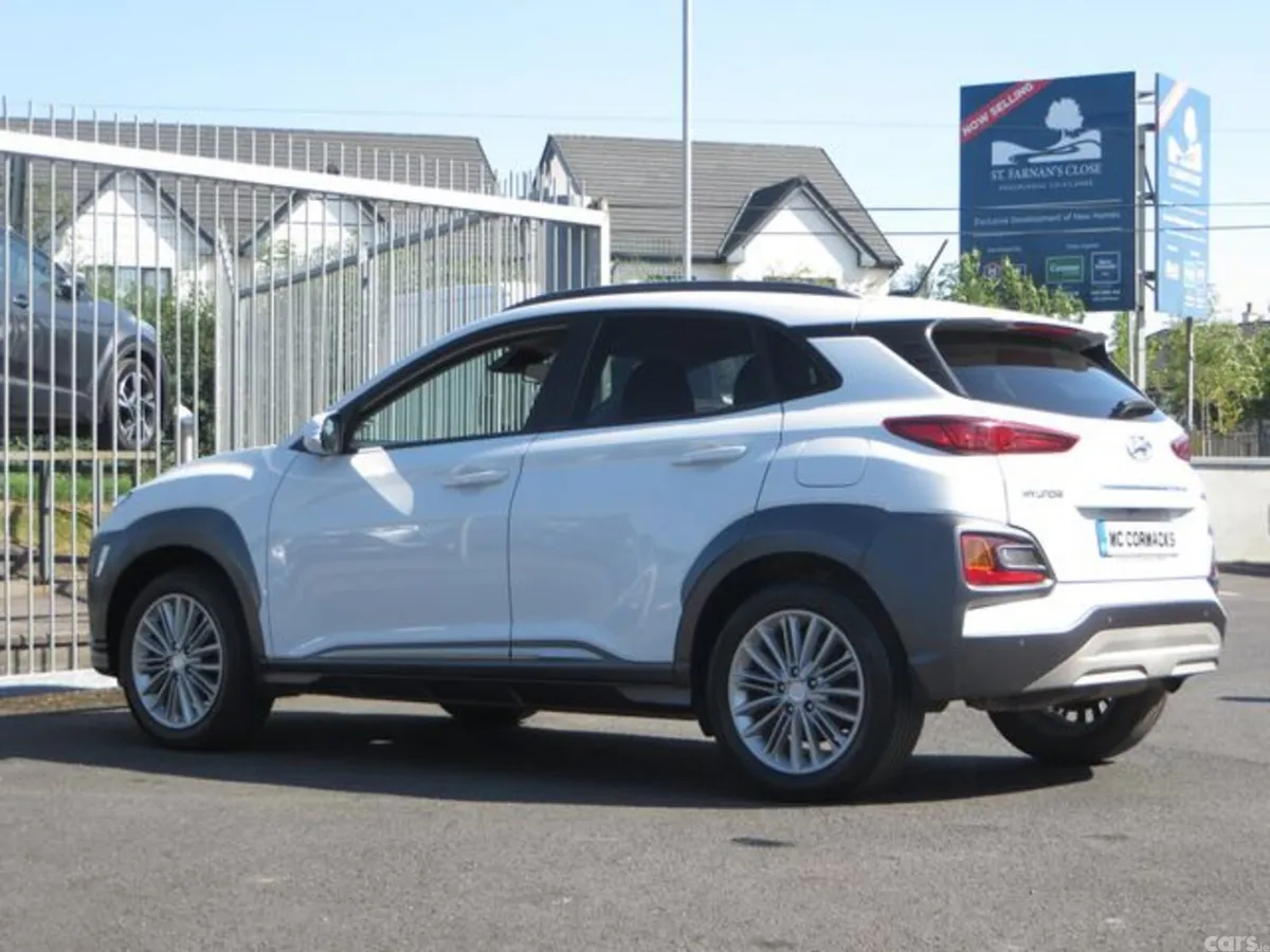 Hyundai KONA MPV, Diesel, 2020, White