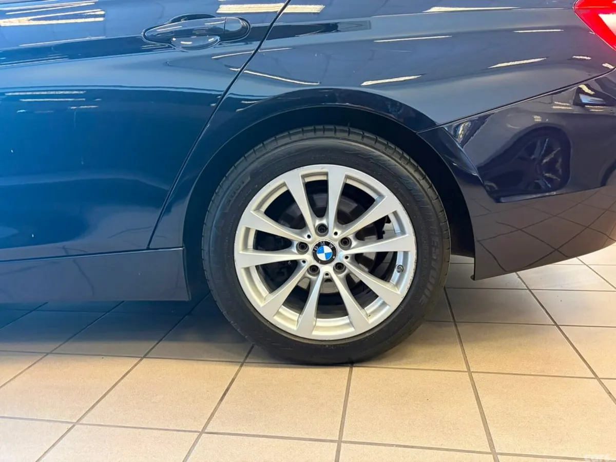 BMW 3-Series Saloon, Petrol, 2016, Blue