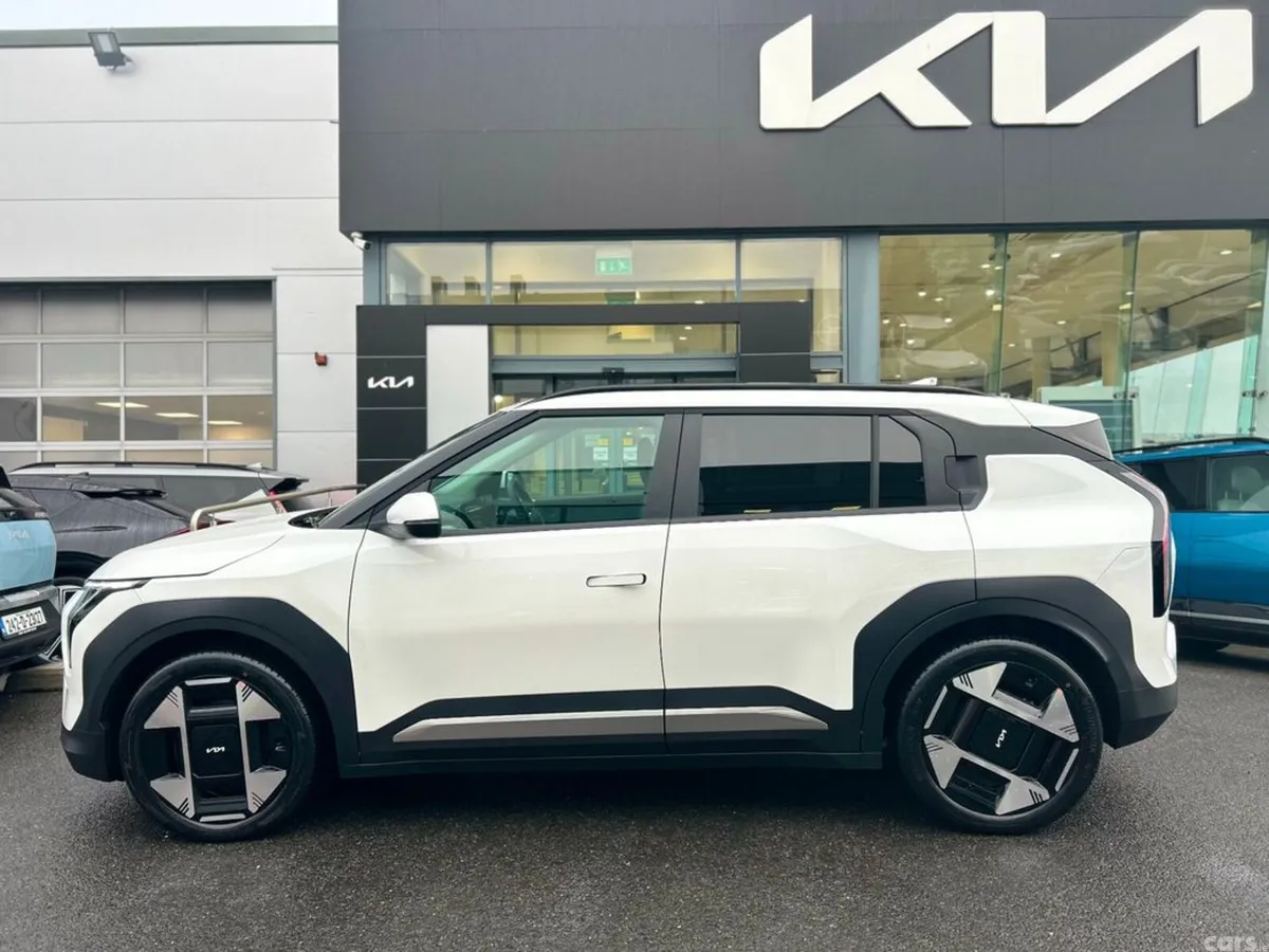 Kia EV3 SUV, Electric, 2027, White