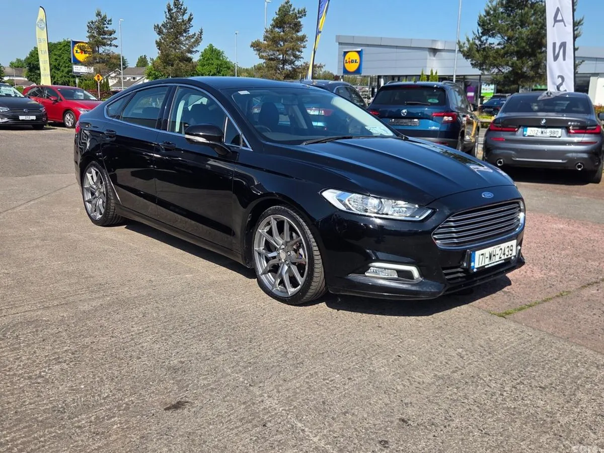 Ford Mondeo Hatchback, Diesel, 2017, Black