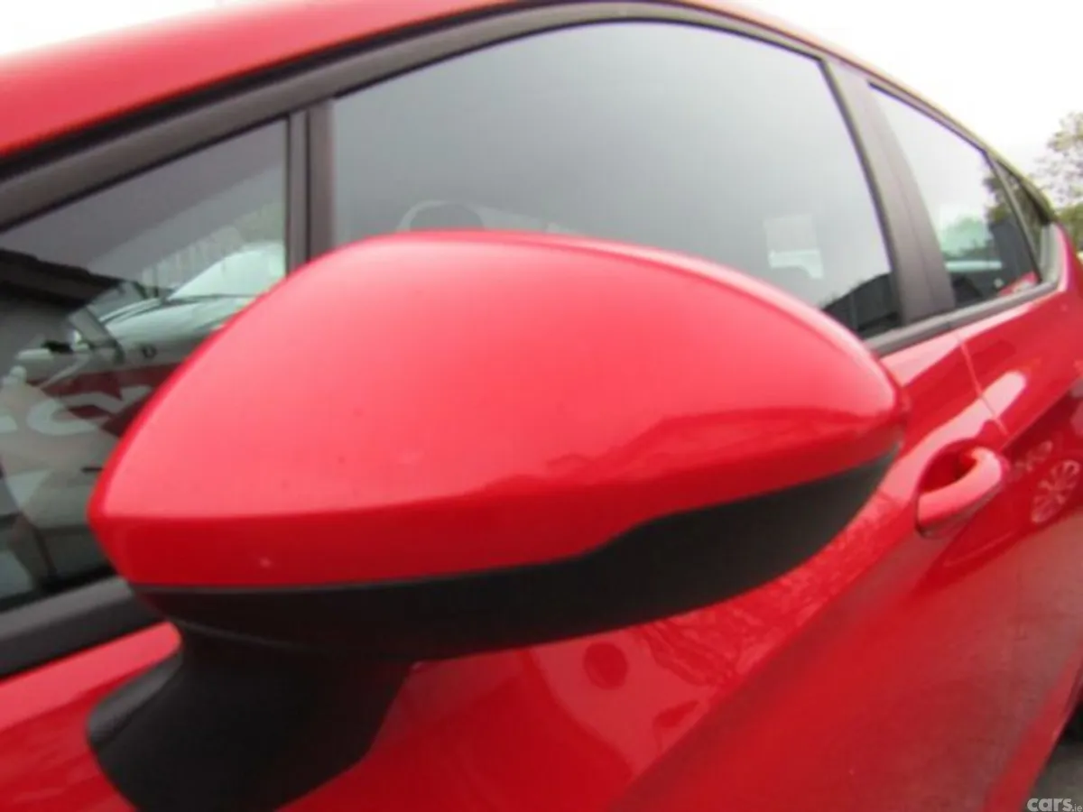 Opel Astra Hatchback, Petrol, 2017, Red