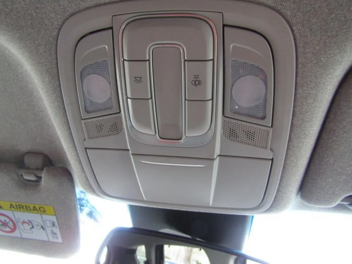 Hyundai Santa Fe Estate, Diesel, 2019, Blue