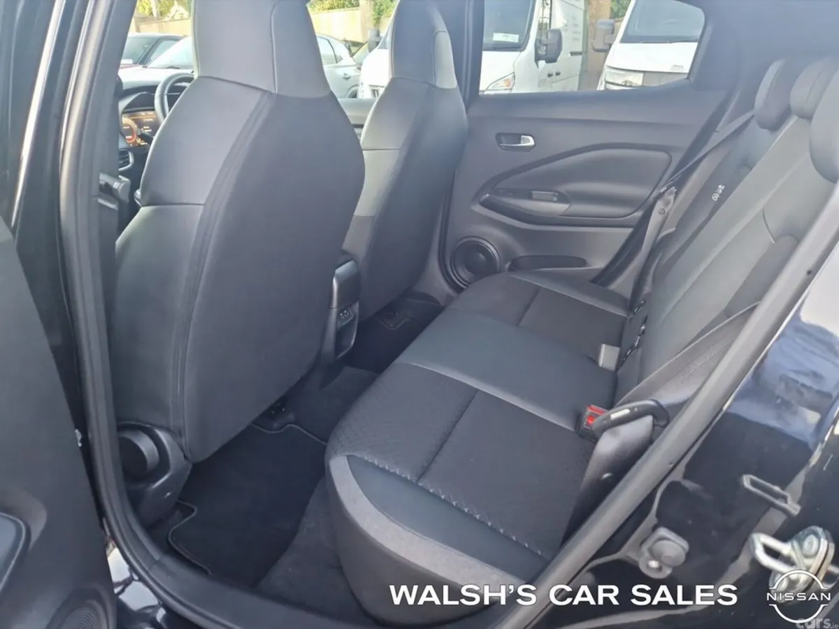 Nissan Juke MPV, Petrol, 2025, Black