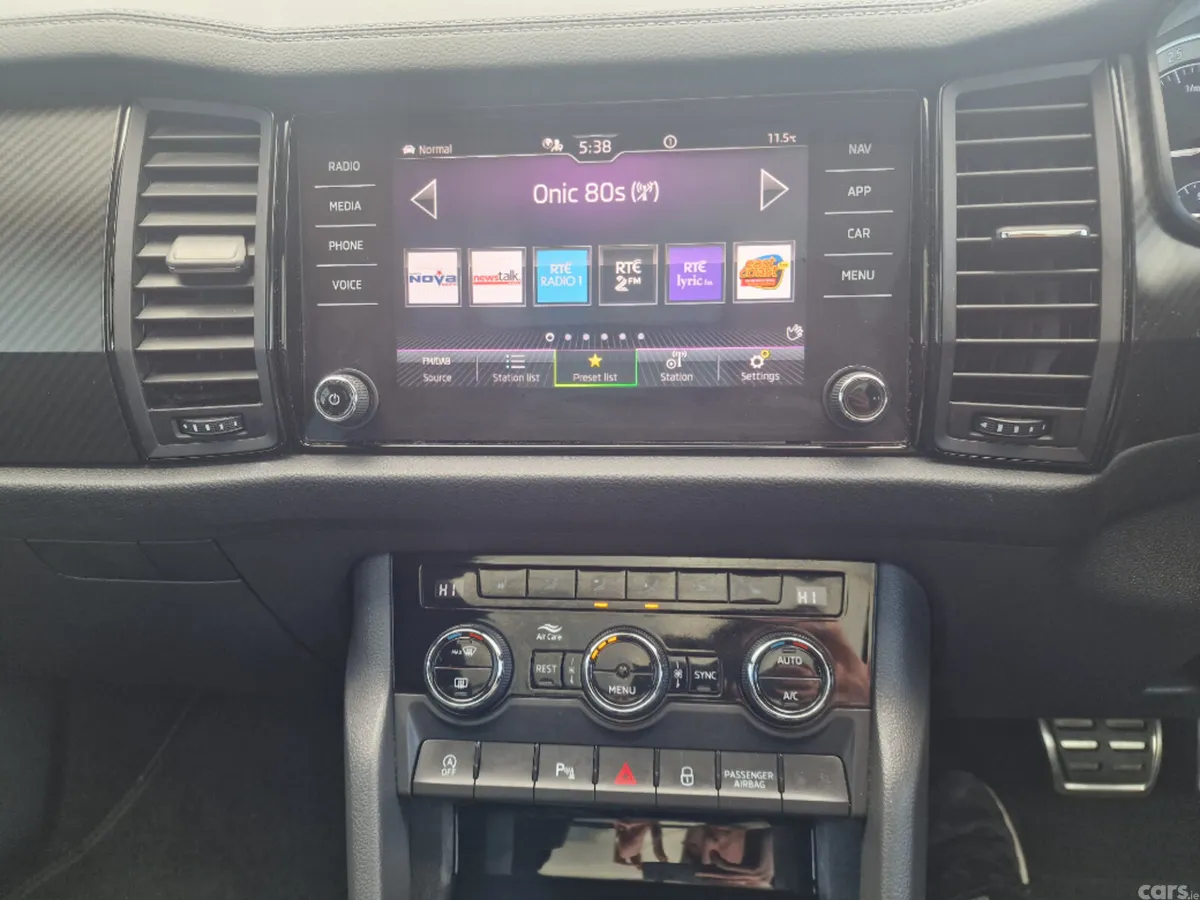 Skoda Kodiaq Estate, Diesel, 2022, Grey