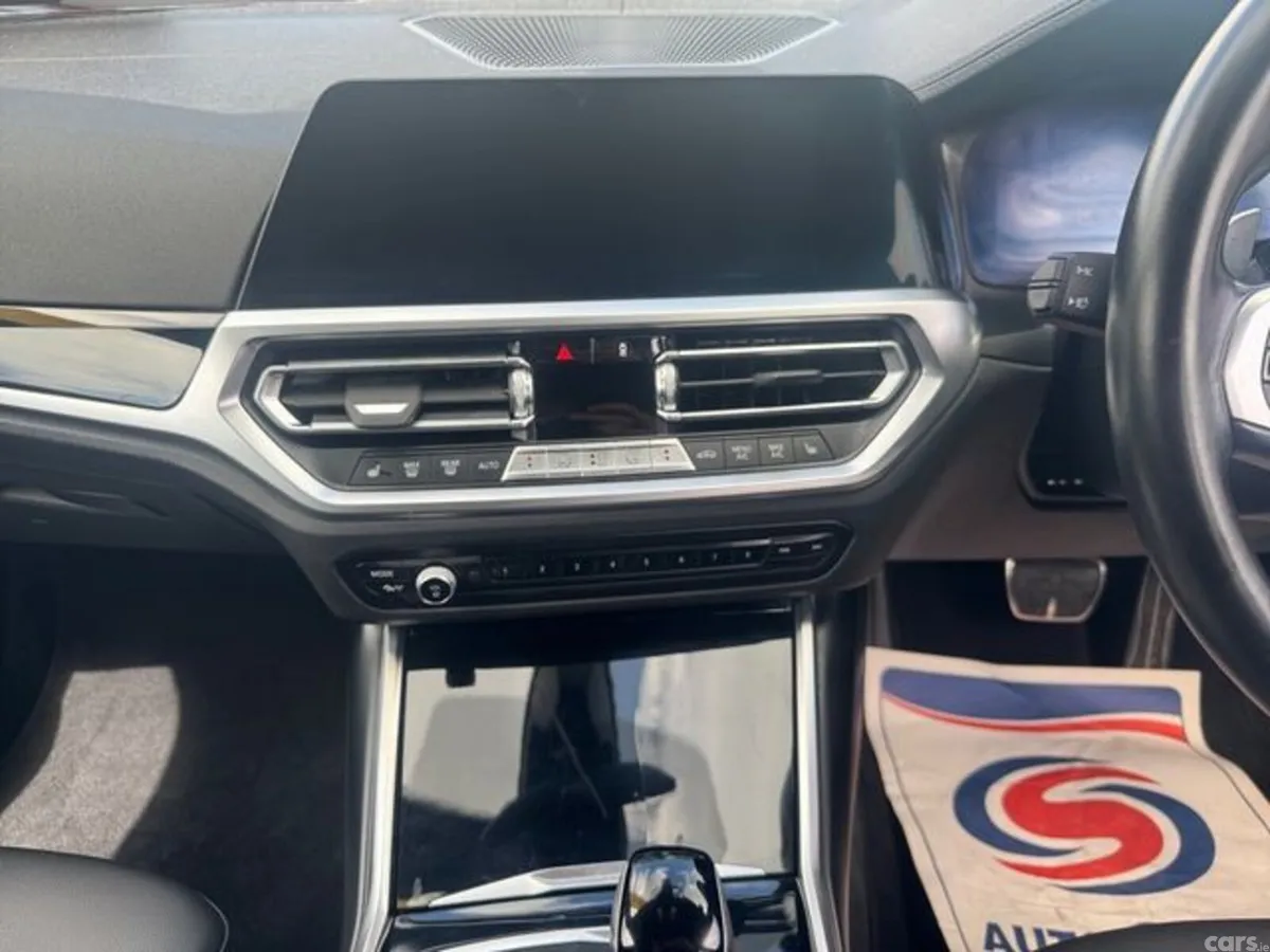 BMW 3-Series Saloon, Petrol Plug-in Hybrid, 2022, Black