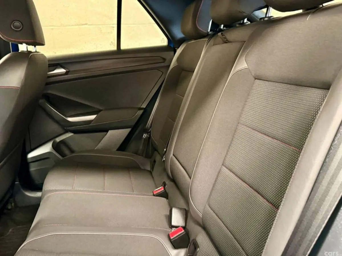 Volkswagen T-Roc SUV, Diesel, 2021, Blue