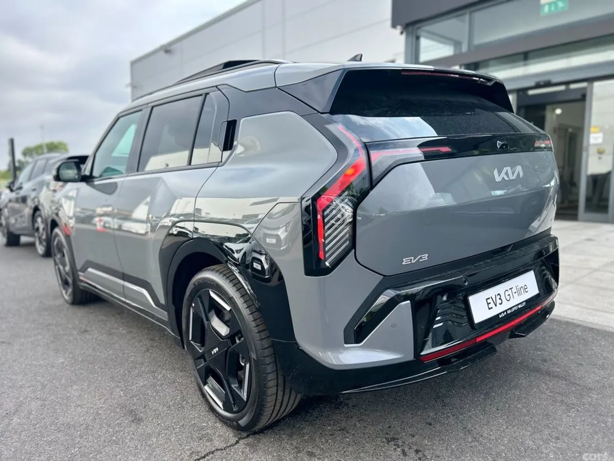 Kia EV3 SUV, Electric, 2027, Grey