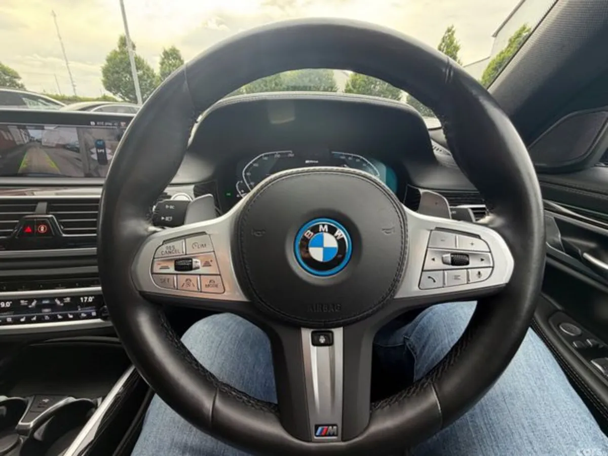 BMW Other Saloon, Petrol Plug-in Hybrid, 2022, Black
