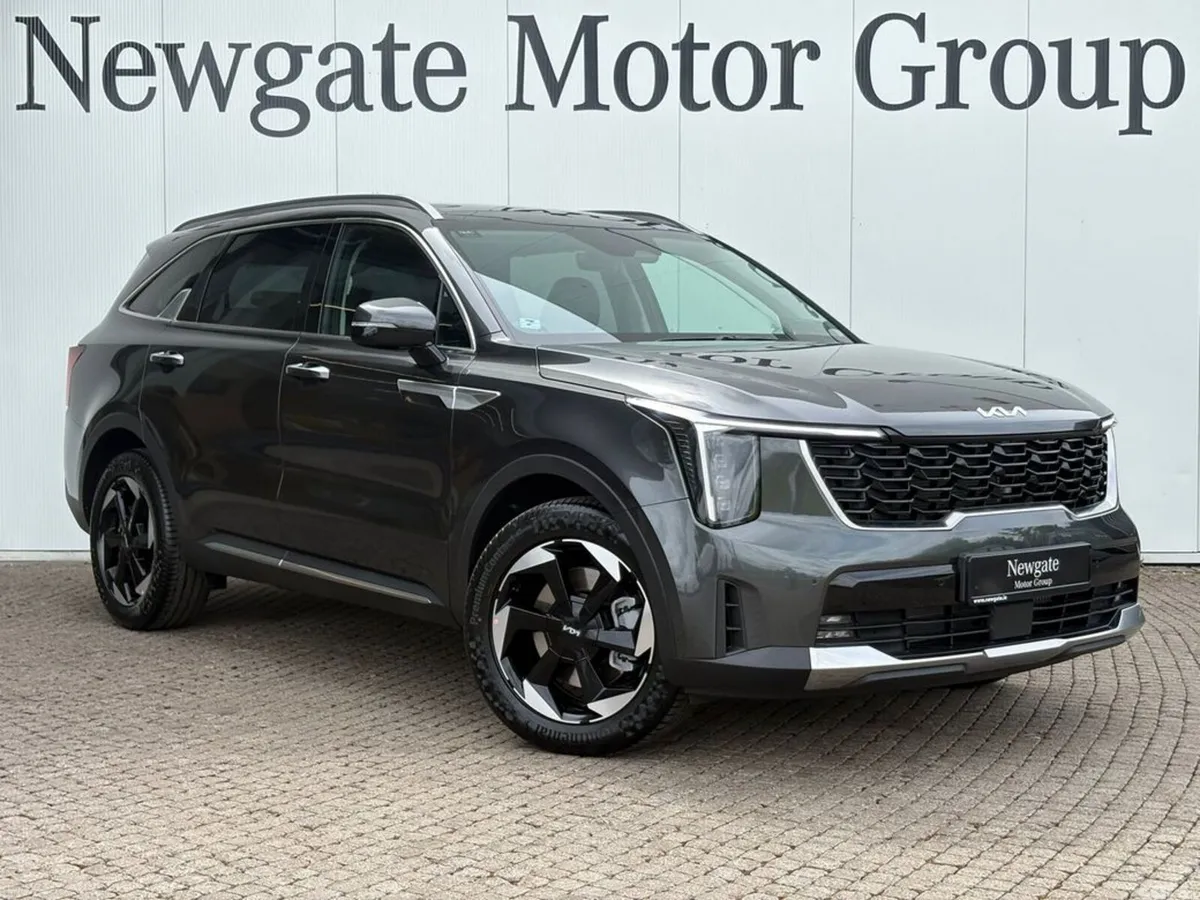 Kia Sorento SUV, Diesel, 2027, Grey