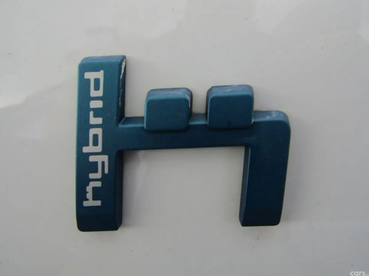Citroen C5 Aircross Hatchback, Petrol Plug-in Hybrid, 2023, White