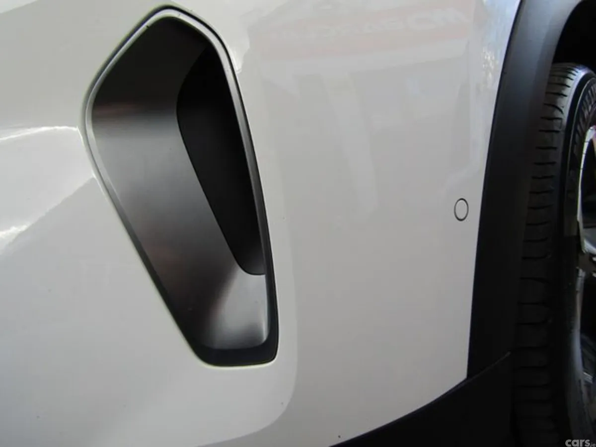 Citroen C5 Aircross Hatchback, Petrol Plug-in Hybrid, 2023, White