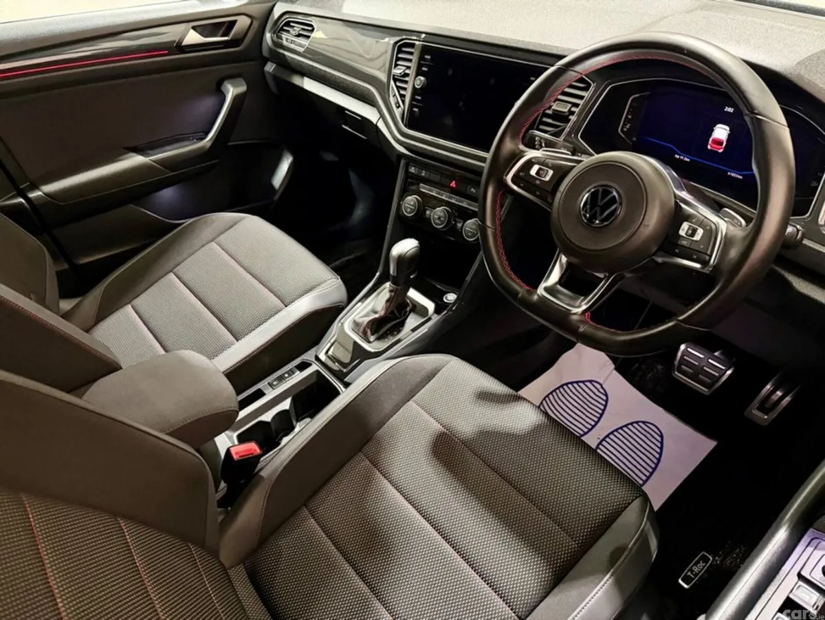 Volkswagen T-Roc SUV, Diesel, 2021, Black