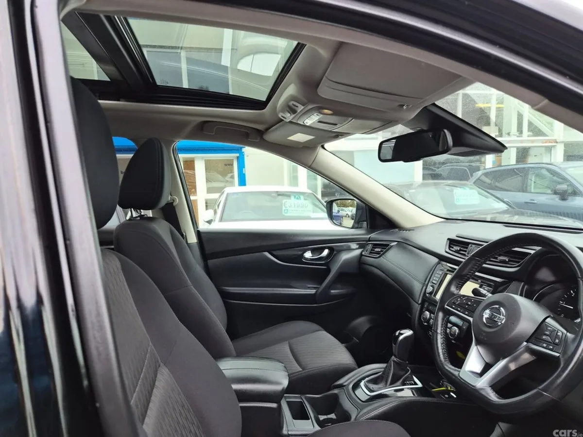 Nissan X-Trail MPV, Diesel, 2019, Black
