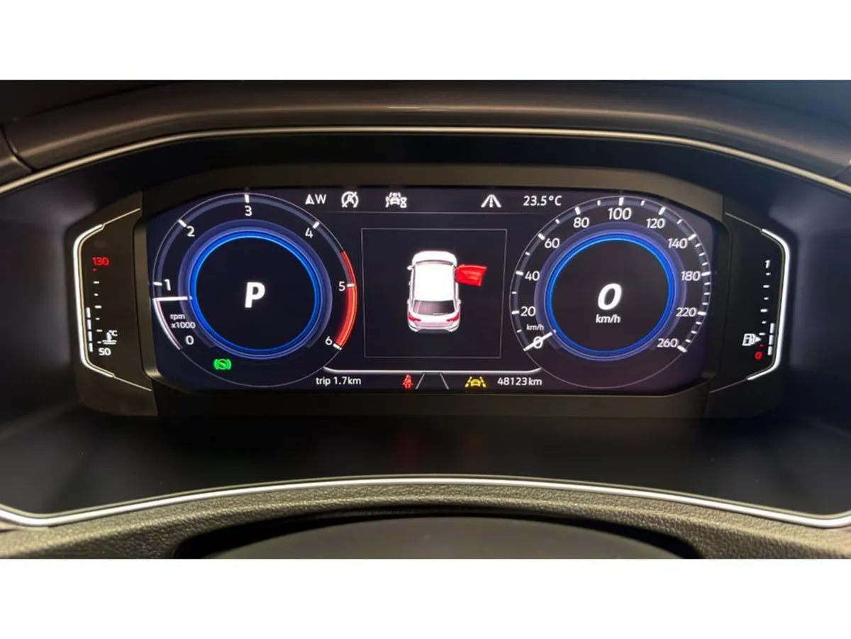 Volkswagen T-Roc SUV, Diesel, 2021, Blue