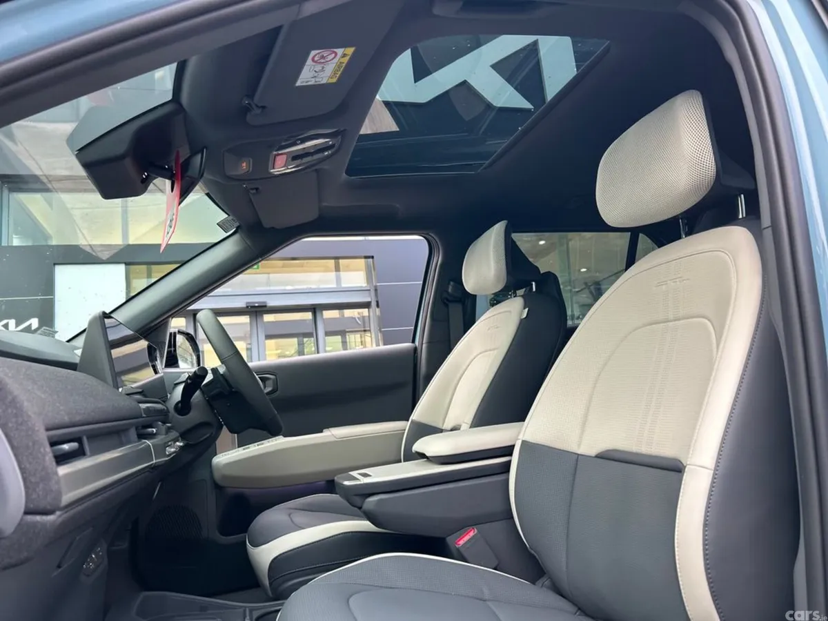 Kia EV3 SUV, Electric, 2027, Blue