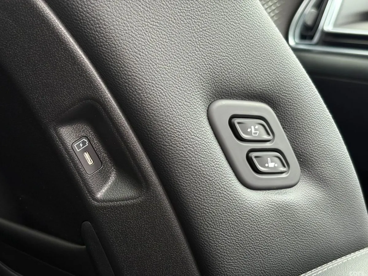 Kia Sorento SUV, Diesel, 2027, Grey
