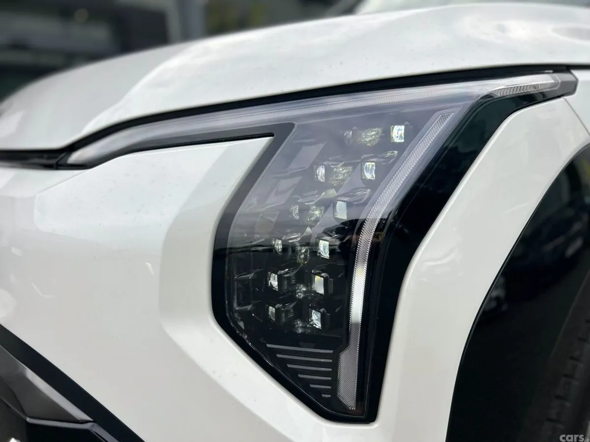 Kia EV3 SUV, Electric, 2027, White