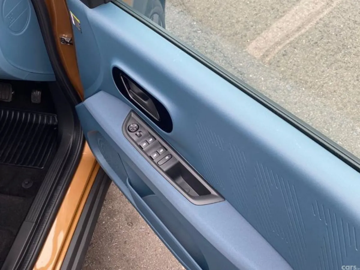 Fiat Grande Panda SUV, Electric, 2027, Brown