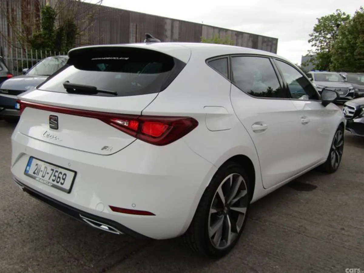 SEAT Leon Estate, Diesel, 2021, White