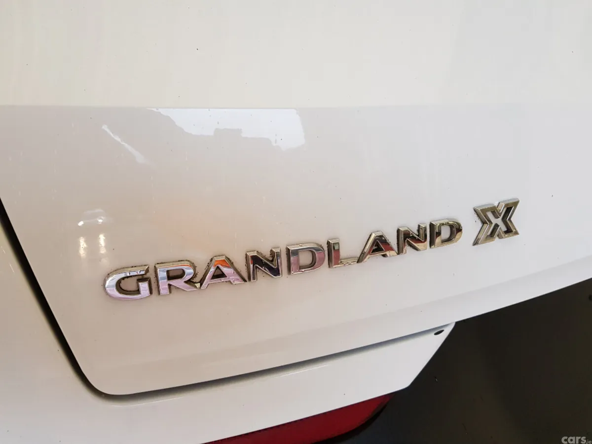 Opel Grandland X MPV, Diesel, 2018, White