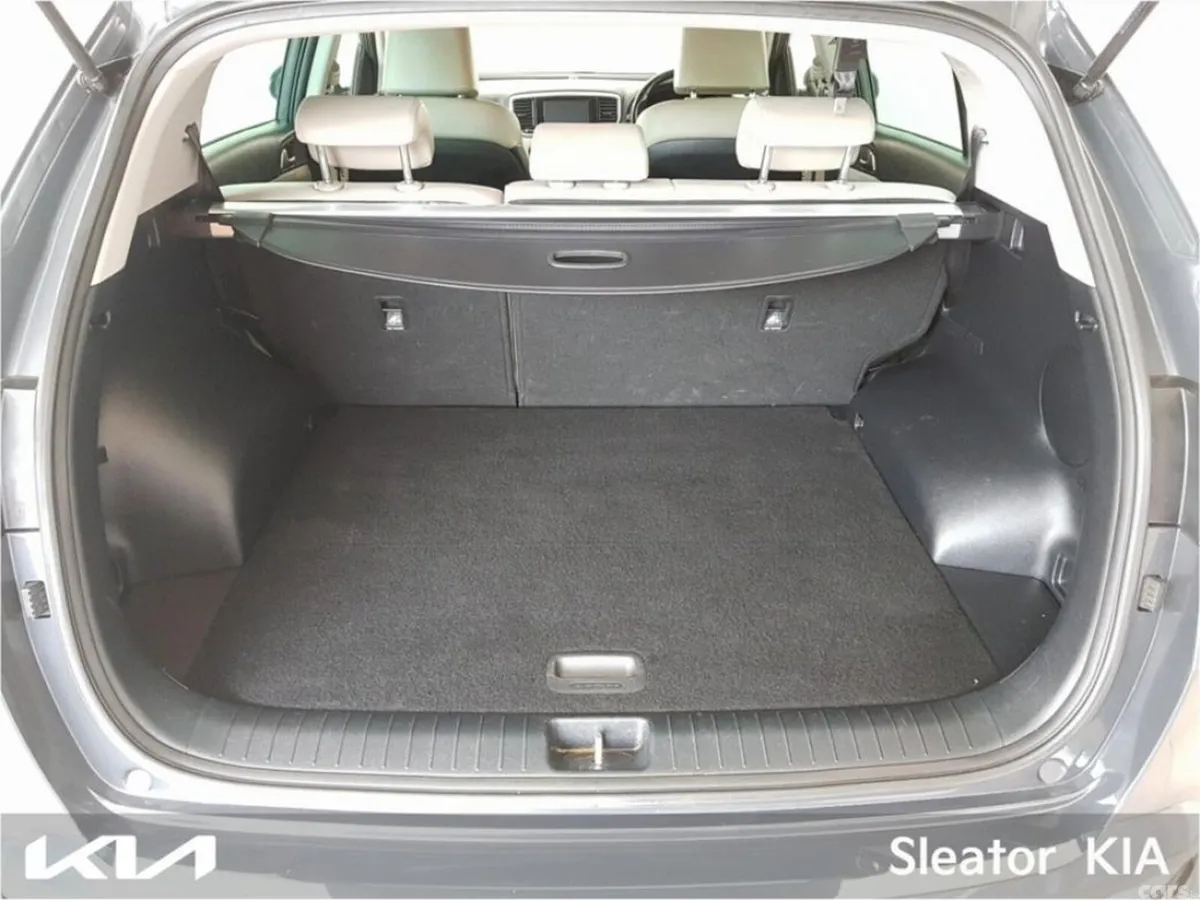 Kia Sportage MPV, Diesel, 2019, Grey