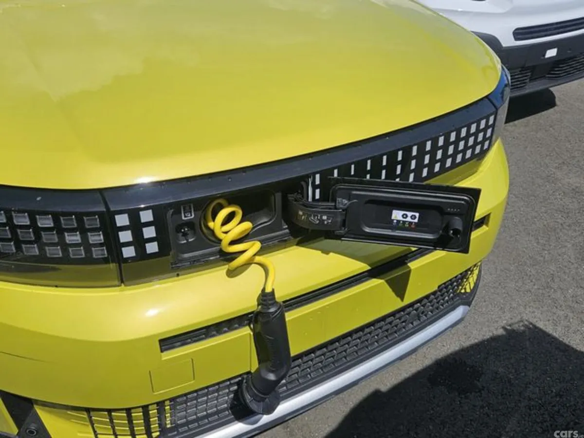 Fiat Grande Panda Hatchback, Electric, 2027, Yellow