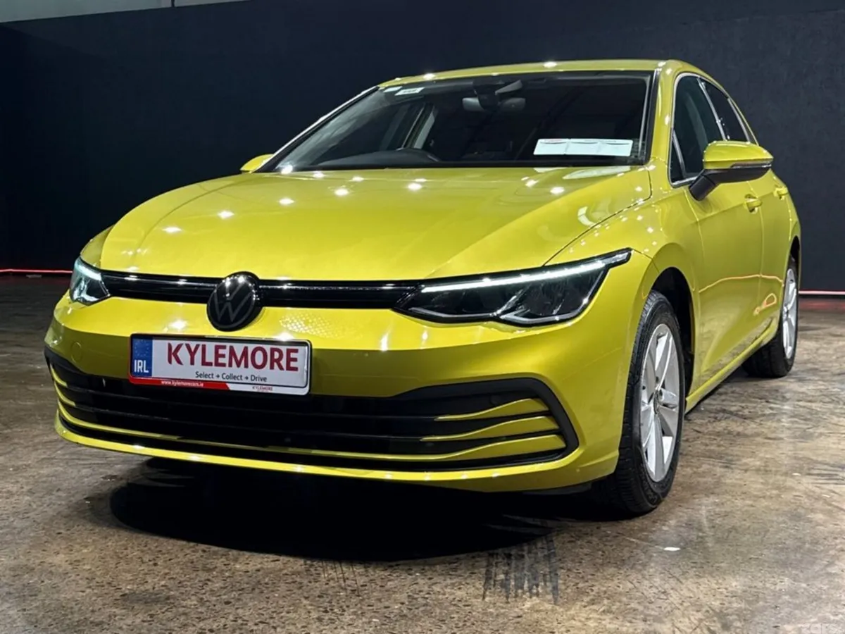 Volkswagen Golf Hatchback, Petrol Hybrid, 2021, Yellow