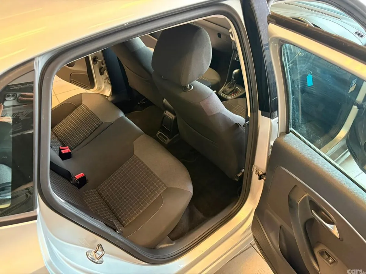 Volkswagen Polo Hatchback, Petrol, 2015, Silver