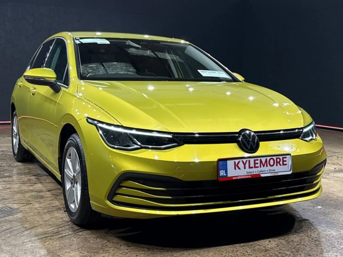 Volkswagen Golf Hatchback, Petrol Hybrid, 2021, Yellow