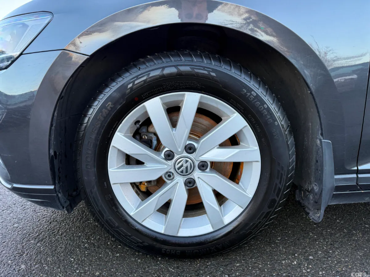 Volkswagen Passat Estate, Diesel, 2020, Grey