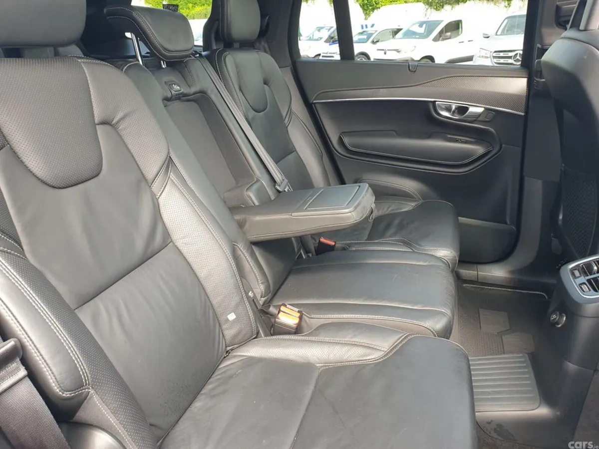 Volvo XC90 SUV, Petrol Plug-in Hybrid, 2020, Grey