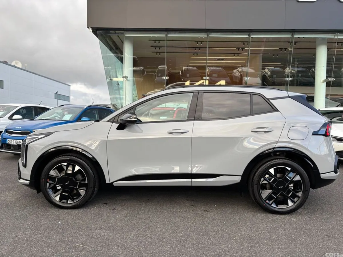 Kia Sportage SUV, Petrol Hybrid, 2027, Grey