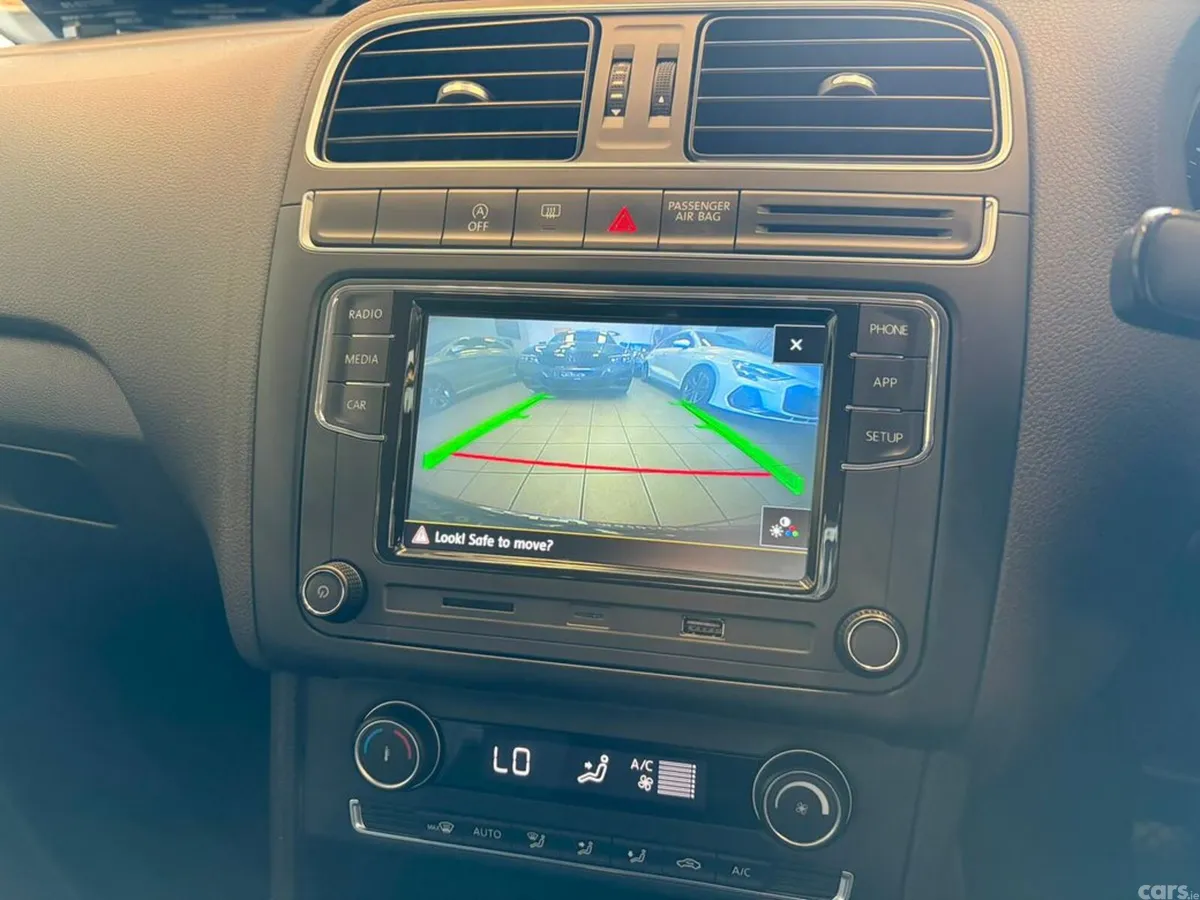 Volkswagen Polo Hatchback, Petrol, 2015, Silver