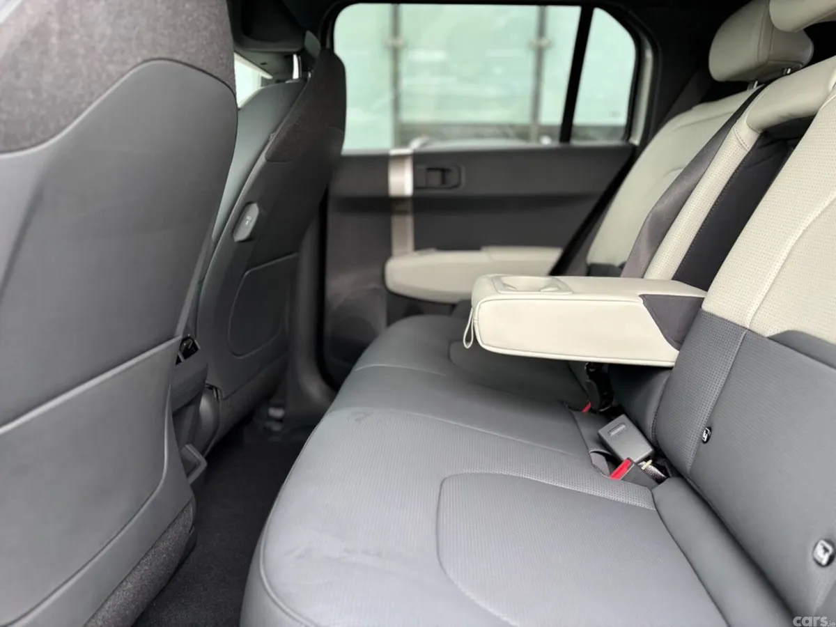 Kia EV3 SUV, Electric, 2027, Silver