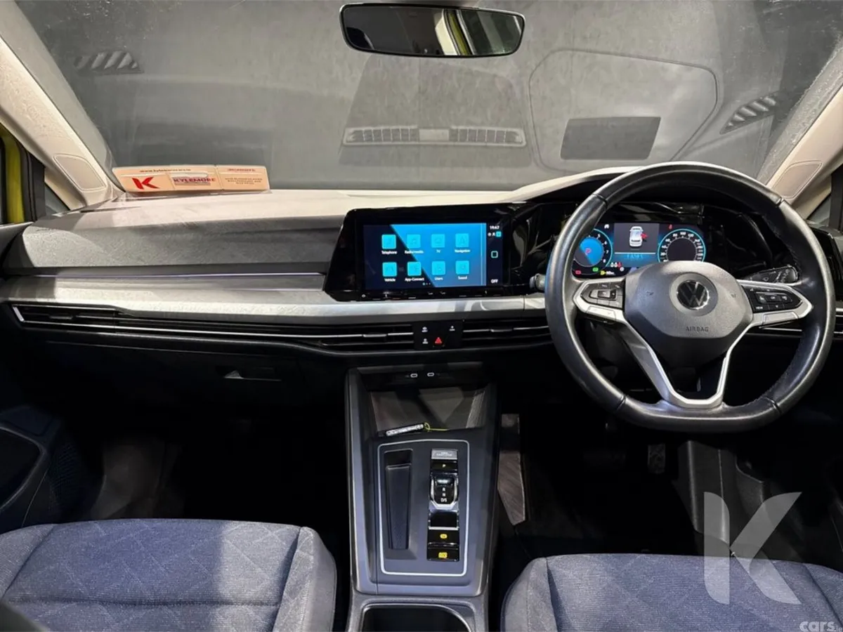 Volkswagen Golf Hatchback, Petrol Hybrid, 2022, Yellow