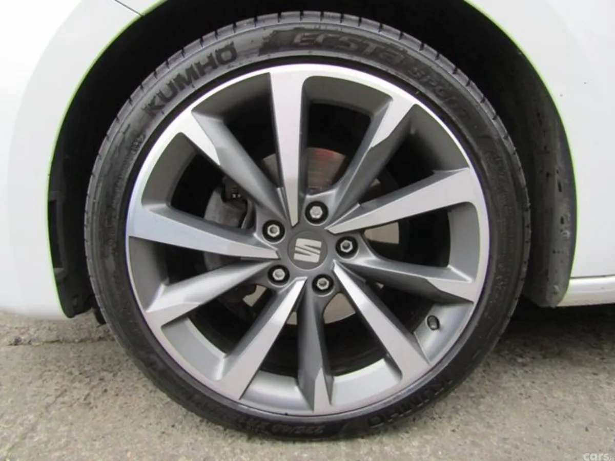 SEAT Leon Estate, Diesel, 2021, White