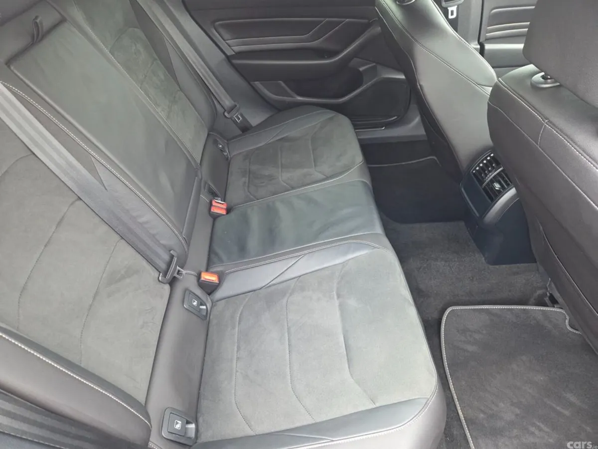 Volkswagen Arteon Estate, Diesel, 2023, Blue