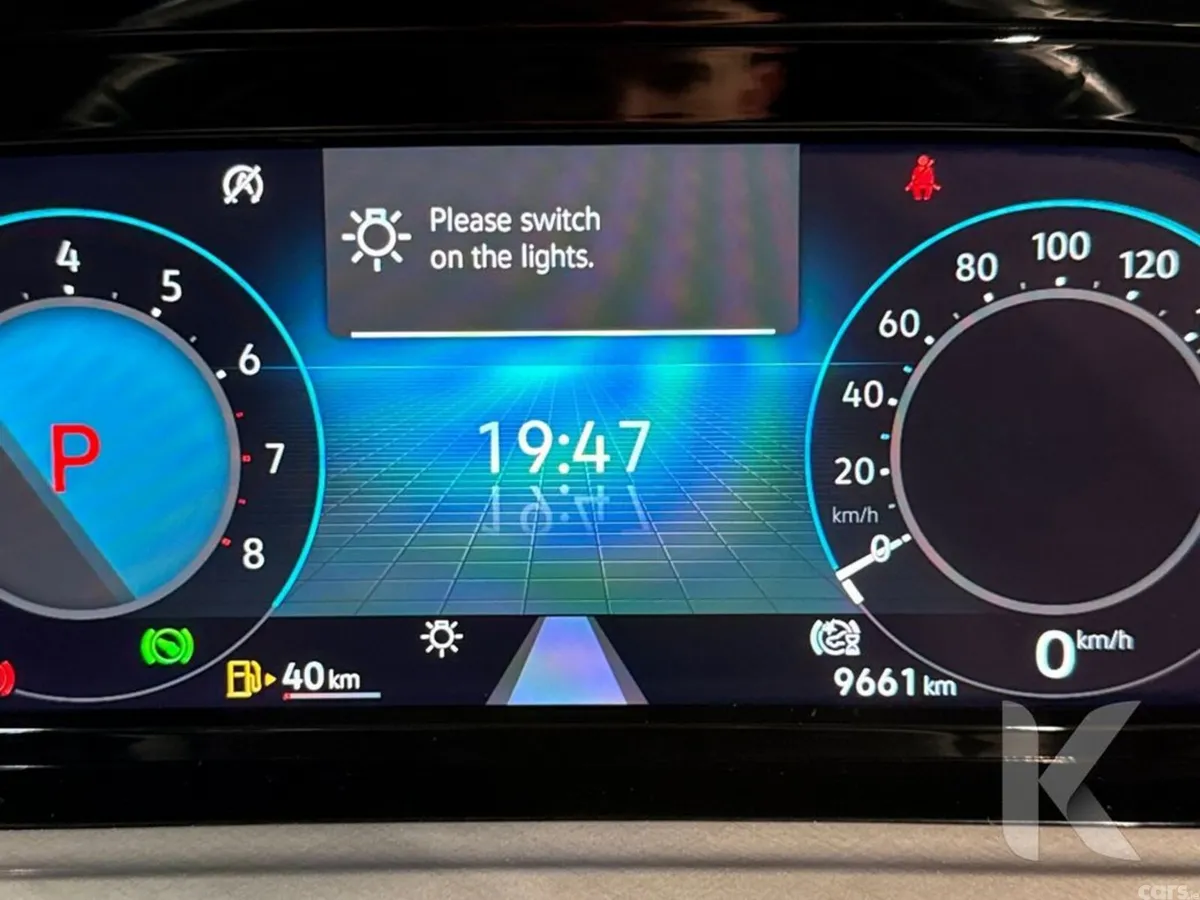 Volkswagen Golf Hatchback, Petrol Hybrid, 2022, Yellow