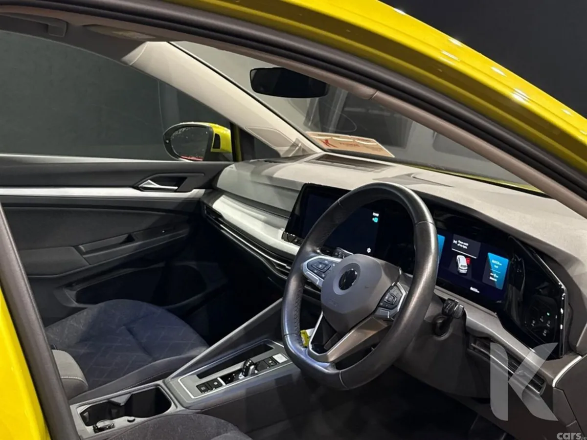 Volkswagen Golf Hatchback, Petrol Hybrid, 2021, Yellow