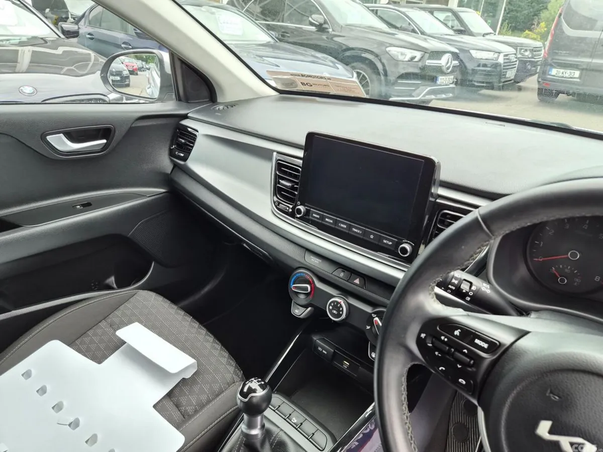 Kia Rio Hatchback, Petrol, 2023, Grey
