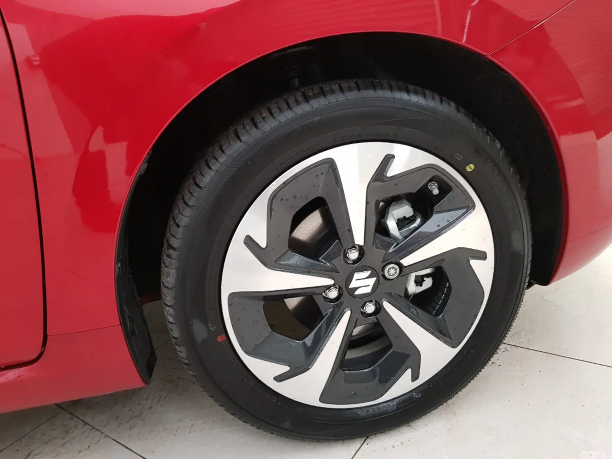 Suzuki Swift Hatchback, Petrol Hybrid, 2027, Red